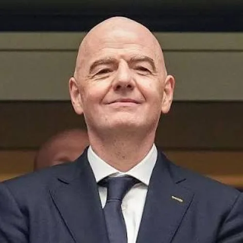 Uefa set to lift Fifa boycott threat after assurances