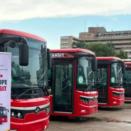 FG Commissions 100 Electric Buses for Civil Servants