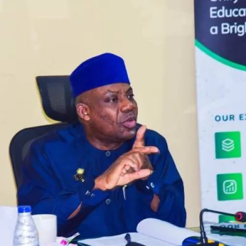FG seeks stronger university-NASENI partnership to commercialise research
