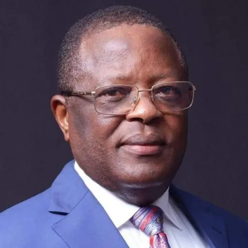 Umahi wants contractor arrested for failing to complete road despite receiving N14 billion