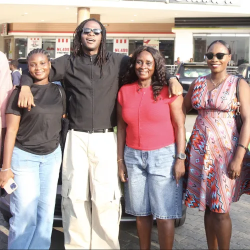 inDrive rewards ‘Super Mum’ driver with brand new car