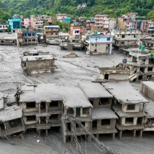 Nepal floods kill more than 620, leave over 2,400 missing as rescue efforts intensify