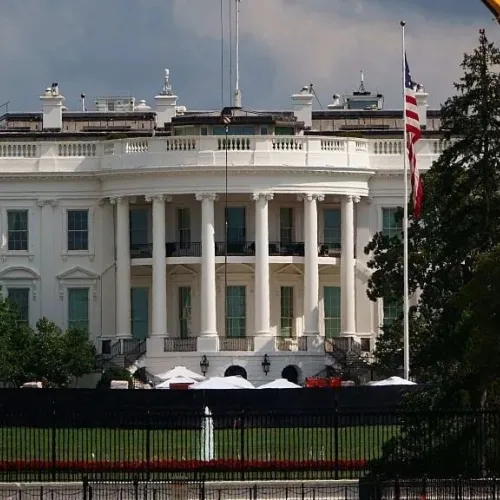 Ex-White House staffer ordered to pay $172,000 over Trump’s speech bets